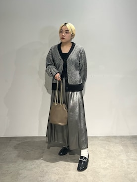 「アイテム（スカート、シルバー系）」を使った、satomogumoguさん（レディース・146cm）の秋コーディネート
