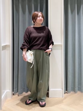 「アイテム（バレッタ/ヘアクリップ、ホワイト系）」を使った、kuroさん（レディース・159cm）の秋コーディネート