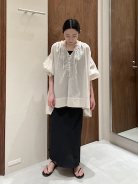 「GALLARDAGALANTE（ガリャルダガランテ）のローンチュニック（シャツ/ブラウス、ベージュ系）」を使った、gg_chisatoooさん（レディース・152cm）の春コーディネート