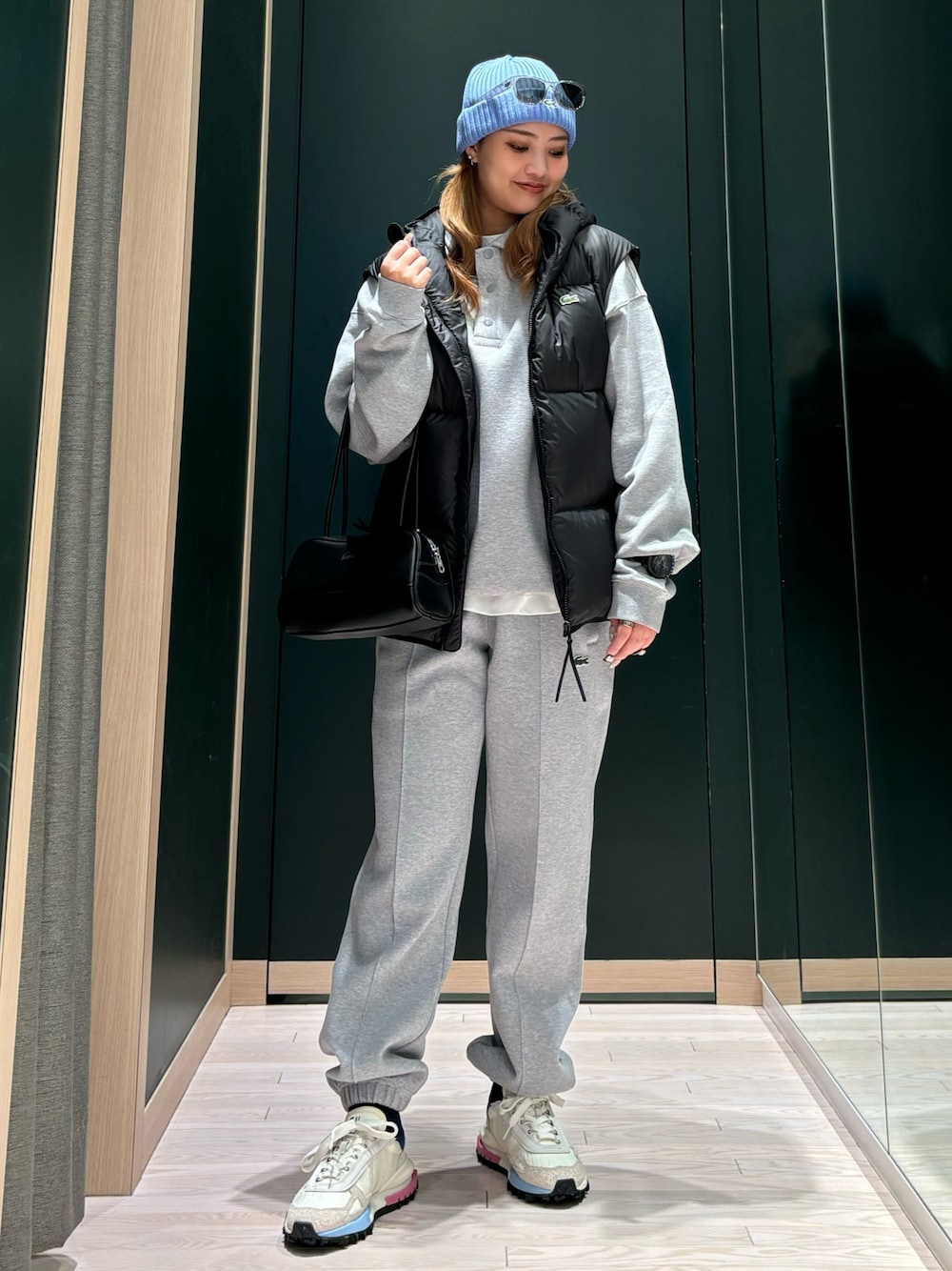 Lacoste ジオメトリックパンツ グレー　スウェットパンツ ラコステ LACOSTE リアルクロックエンブレムオーガニック