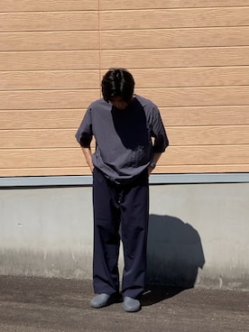 「ITEMS URBANRESEARCH（アイテムズ アーバンリサーチ）の『接触冷感/撥水/イージーケア/UVカット』タスランナイロンクルーネックドロストTシャツ（Tシャツ/カットソー、グレー系）」を使った、力也さん（メンズ・161cm）の夏コーディネート