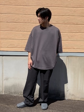 「ITEMS URBANRESEARCH（アイテムズ アーバンリサーチ）のワイドフィットショートスリーブポンチTシャツ（Tシャツ/カットソー、グレー系）」を使った、力也さん（メンズ・161cm）の夏コーディネート