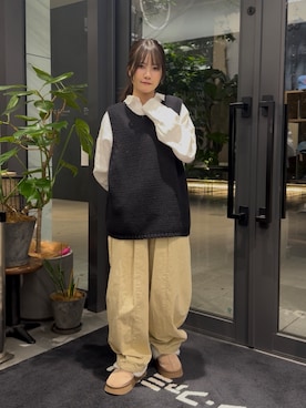 「かぐれ（カグレ）のコットンローゲージニットベスト（ベスト、ブラック系）」を使った、ゆめさん（レディース・148cm）の春コーディネート