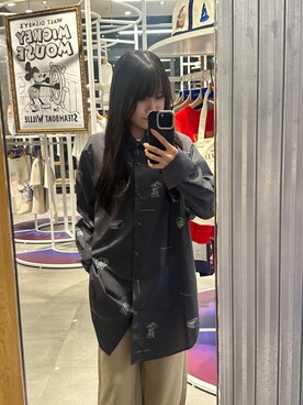「KBF（ケイビーエフ）の別注/Disney/プリントシャツ（シャツ/ブラウス、グレー系）」を使った、ゆめさん（レディース・148cm）の夏コーディネート