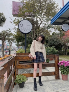 「毛衣」｜Andrea Kuoさん（レディース・160cm）の夏コーディネート