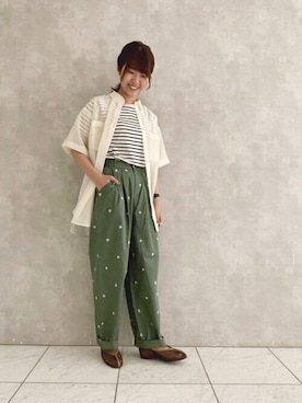 「刺繍」｜「アイテム（スリッポン）」を使った、ヤマシタさん（レディース・163cm）の夏コーディネート