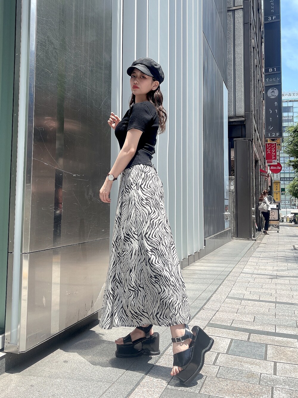 「シンプルコーデ、大人カジュアル、おしゃれさんと繋がりたい、いいね、save、フォローお願いします🤑、キレイめ、ootd、ENVYM、envym_staff、ENVYM_shinjuku、ENVYMコーデ」｜「ENVYMのマリンキャップ（キャップ、ブラック系）」を使った、SAYAKA🌙さん（レディース・155cm）の夏コーディネートの1枚目の写真