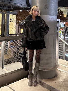 「アイテム（ムートンコート）」を使った、あおいさん（レディース・159cm）の秋コーディネート