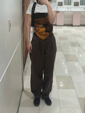 「アイテム（パンツ）」を使った、ychi26さん（レディース・175cm）の秋コーディネート