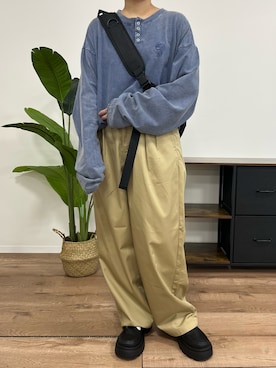 「アイテム（チノパンツ）」を使った、tmtm0509さん（レディース・153cm）の夏コーディネート