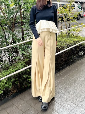「アイテム（その他パンツ、イエロー系）」を使った、ペリエ千葉店さん（レディース・159cm）の秋コーディネート