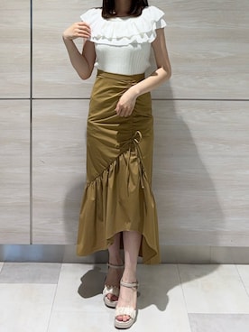 「ギャザー」｜ペリエ千葉店さん（レディース・156cm）の春コーディネート
