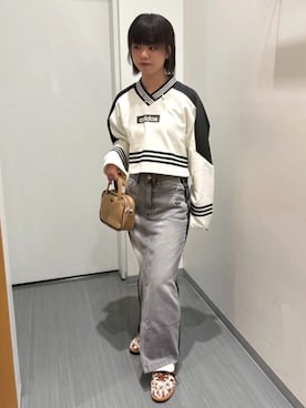 「アイテム（デニムスカート、グレー系）」を使った、yさん（レディース・151cm）の夏コーディネート