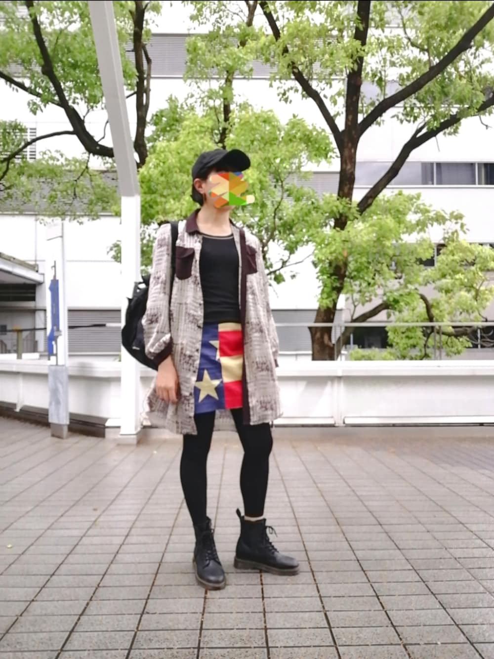 「休日スタイル、オトナカジュアル、大人女子、カラーコーデ、プチプラコーデ、アメリカ、ミニスカート、お出かけコーデ日記」｜「Loudmouthのアイテム（スカート、その他）」を使った、めほんさん（レディース・161cm）の春コーディネートの1枚目の写真