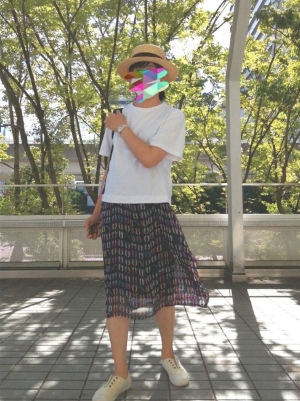 「夏コーデ、今日のコーデ、サンダル、大人ガーリー、ワンピース、麦わら帽子、カンカン帽、ユニクロ」｜「無のキッズカンカン帽（ハット、ベージュ系）」を使った、めほんさん（レディース・161cm）の夏コーディネートの1枚目の写真