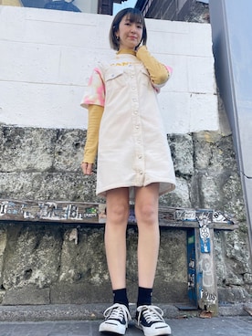 「アイテム（ジャンパースカート、ホワイト系）」を使った、CandyStripper_mikiさん（レディース・162cm）の冬コーディネート