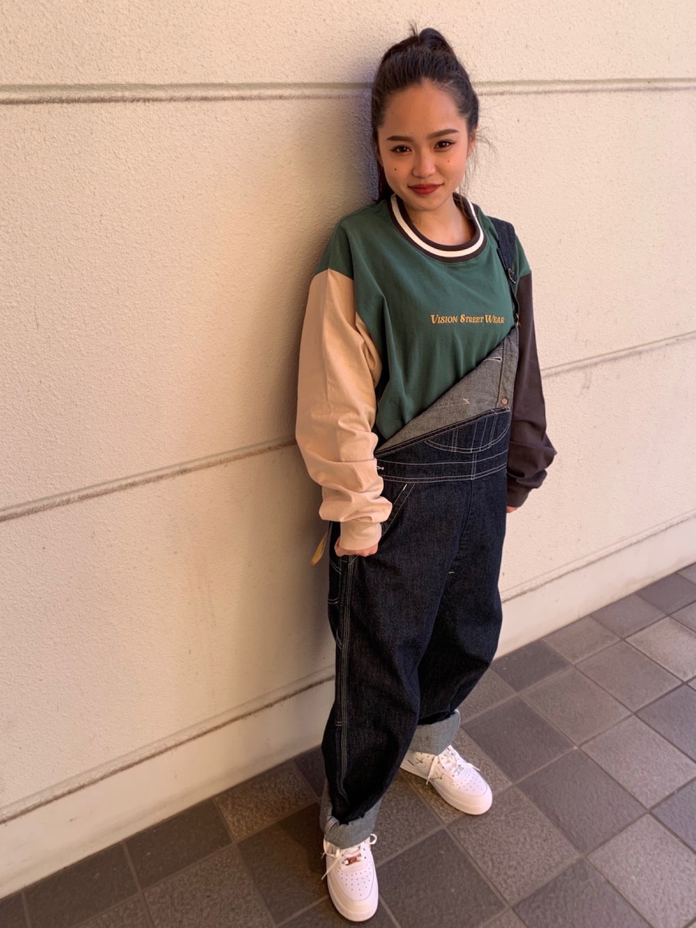 「メンズライク、145cm」｜「VISION STREET WEARのアイテム（トップス、グリーン系）」を使った、miyupanmanさん（レディース・145cm）の冬コーディネートの1枚目の写真