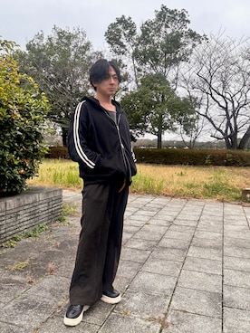 「アイテム（タンクトップ、ブルー系）」を使った、8apple8さん（メンズ・173cm）の秋コーディネート