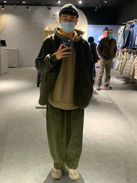 「over the basicのアイテム」を使った、CheHuさん（メンズ・179cm）の冬コーディネート