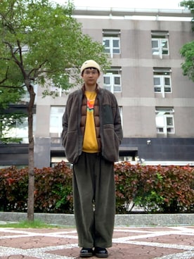 「アイテム（ダウンベスト、ブラウン系）」を使った、CheHuさん（メンズ・179cm）の秋コーディネート