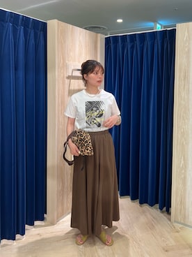 「アイテム（スカート、ブラウン系）」を使った、kotani.さん（レディース・165cm）の夏コーディネート