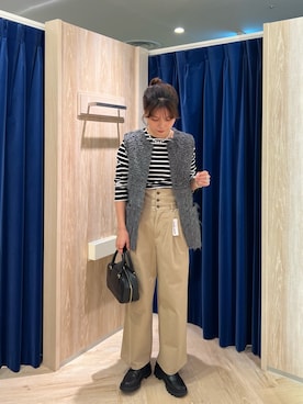 「アイテム（チノパンツ）」を使った、kotani.さん（レディース・165cm）の秋コーディネート