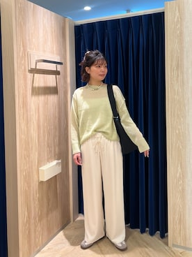 「fredy emue（フレディエミュ）のLINEN100ニットプルオーバー（ニット/セーター、グリーン系）」を使った、kotani.さん（レディース・165cm）の春コーディネート