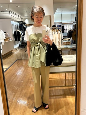「デザイントップス」｜「アイテム（ジャケット/アウター）」を使った、umezawa_nolさん（レディース・167cm）の春コーディネート