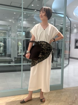 「Rie Miller（リエミラー）のウォッシャブル袖口リブマキシ丈ワンピースジョーゼットダンボール（ワンピース、ホワイト系）」を使った、nol tanakaさん（レディース・160cm）の春コーディネート