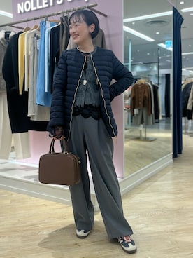 「アイテム（ダウンジャケット/コート、ブルー系）」を使った、nol tanakaさん（レディース・160cm）の秋コーディネート