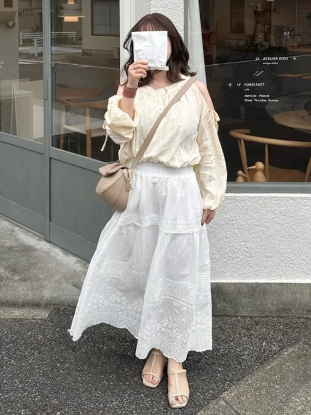 LOEWEのバングル/リストバンドを使った人気ファッション