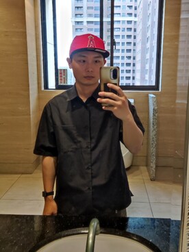 Billy Darvishさんのコーディネート