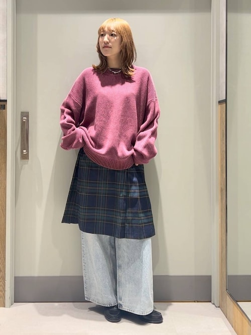 セール】2size展開/フラワー刺繍ダメージワイドデニム(デニム セール】2size展開/フラワー刺繍ダメージワイドデニム(デニム
