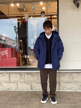 「ITEMS URBANRESEARCH（アイテムズ アーバンリサーチ）の裏フリース ボンディングコーデュロイパンツ（その他パンツ、ブラウン系）」を使った、tsubasaさん（メンズ・170cm）の秋コーディネート