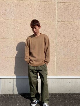 「ITEMS URBANRESEARCH（アイテムズ アーバンリサーチ）のウォッシュドコットン カーゴパンツ（その他パンツ、グリーン系）」を使った、tsubasaさん（メンズ・170cm）の秋コーディネート