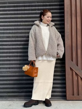 「アイテム（キーホルダー）」を使った、eriさん（レディース・160cm）の秋コーディネート