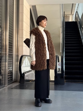 「OSOI（オソイ）のアイテム」を使った、加藤ゆりさん（レディース・163cm）の冬コーディネート