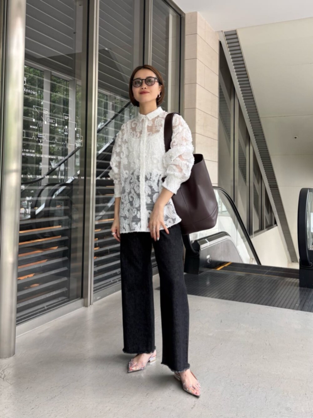 ペイズリー カット ジャガード ブラウスを使った人気ファッション