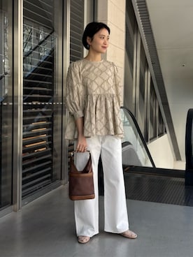 「UNITED ARROWS（ユナイテッドアローズ）のアイテム（パンツ）」を使った、加藤ゆりさん（レディース・163cm）の春コーディネート