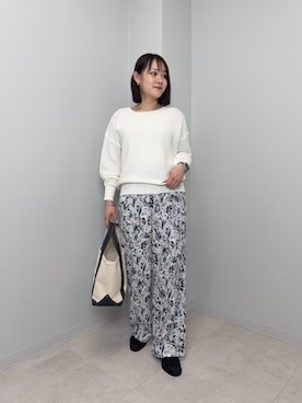 「URBAN RESEARCH DOORS（アーバンリサーチドアーズ）のコットンボートネックガーターKNIT｜春服/春ニット/大人カジュアル（ニット/セーター、ホワイト系）」を使った、あおいさん（レディース・158cm）の春コーディネート