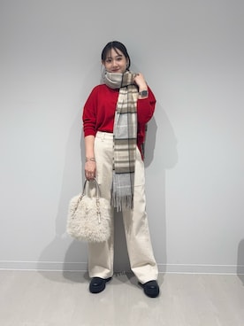 「アイテム（マフラー）」を使った、あおいさん（レディース・158cm）の秋コーディネート
