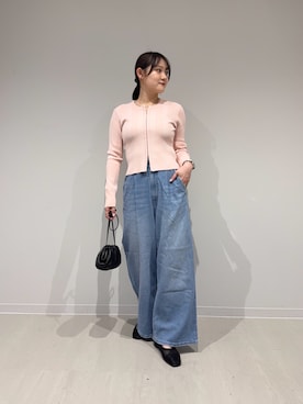 「URBAN RESEARCH（アーバンリサーチ）のランダムリブニットカーディガン（カーディガン/ボレロ、ピンク系）」を使った、あおいさん（レディース・158cm）の春コーディネート