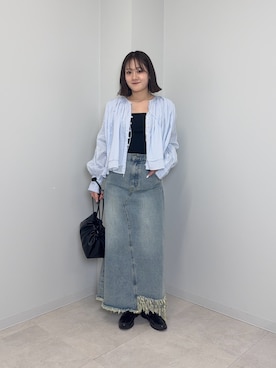 「URBAN RESEARCH（アーバンリサーチ）のコットンボイルギャザーショートブラウス（シャツ/ブラウス、ブルー系）」を使った、あおいさん（レディース・158cm）の春コーディネート