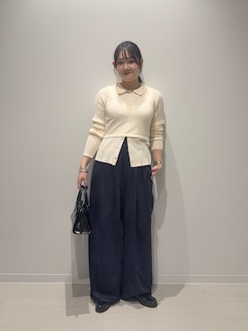 「KBF（ケイビーエフ）の『一部WEB限定カラー』ミニブークレレイヤードニットシャツ（ニット/セーター、ホワイト系）」を使った、あおいさん（レディース・158cm）の冬コーディネート