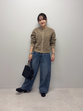 「URBAN RESEARCH DOORS（アーバンリサーチドアーズ）のプードルボアカーディガン（カーディガン/ボレロ）」を使った、あおいさん（レディース・158cm）の秋コーディネート