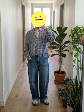 「arket のアイテム（シャツ/ブラウス、ブルー系）」を使った、wearradlさん（レディース・163cm）の春コーディネート