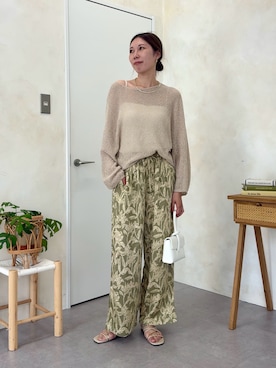 「Jena espace merveilleux(ジェナ エスパスメルヴェイユ)のペーパーヤーンルーズニット(ニット/セーター、ベージュ系)」を使った、jenachikaさん(レディース・166cm)の夏コーディネート