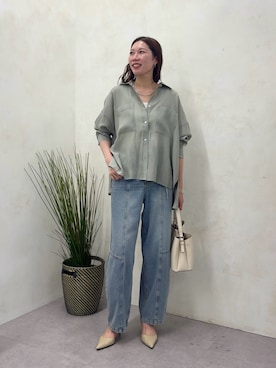 「Jena espace merveilleux(ジェナ エスパスメルヴェイユ)の【サラッと快適】バックシャーリングシャツ(シャツ/ブラウス、グレー系)」を使った、jenachikaさん(レディース・166cm)の春コーディネート