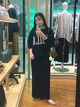 「アイテム（スウェット）」を使った、RUNAさん（レディース・158cm）の夏コーディネート