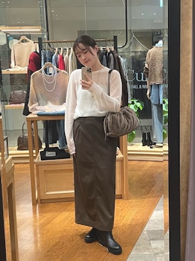 「RIVE DROITE（リヴドロワ）のアイテム（ブーツ）」を使った、RUNAさん（骨格ウェーブ・レディース・158cm）の秋コーディネート